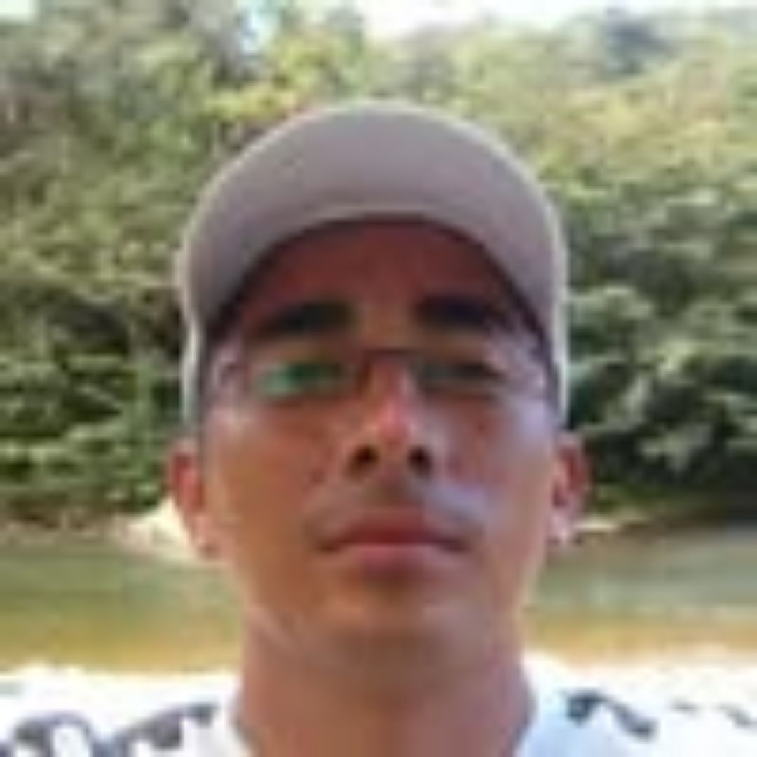 <em><strong>— Andrés R., Cali</strong></em>