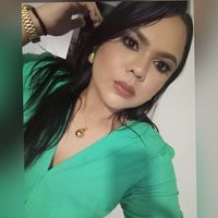 <em><strong>Vanessa T</strong></em>