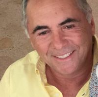 <strong>Augusto Serna</strong>